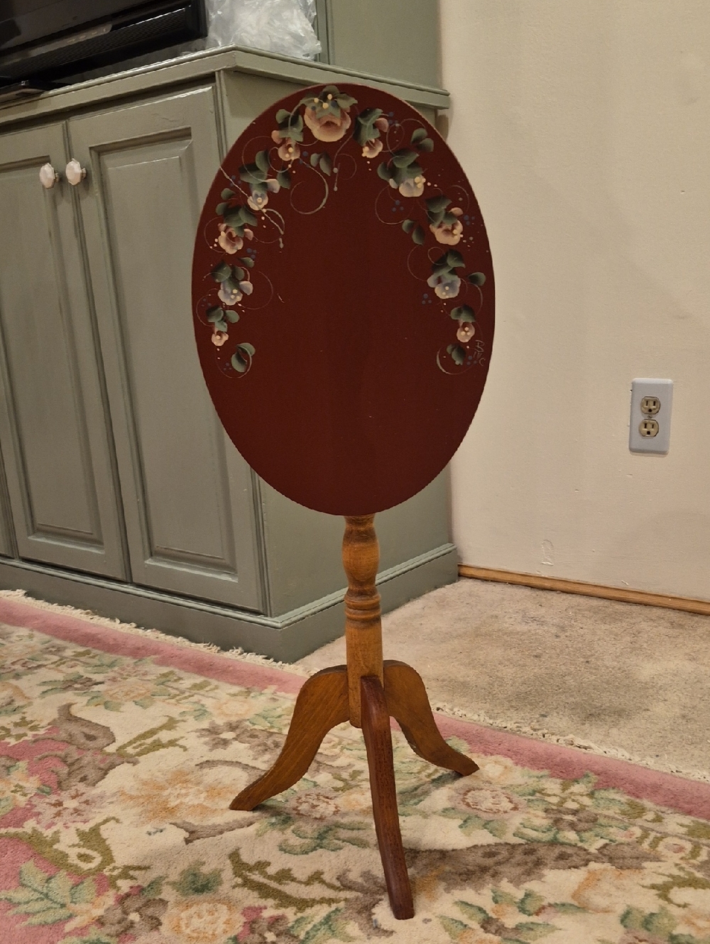 Vintage Wooden Hand-Painted Floral Deep Red Pedestal Tea Accent Tilt-table